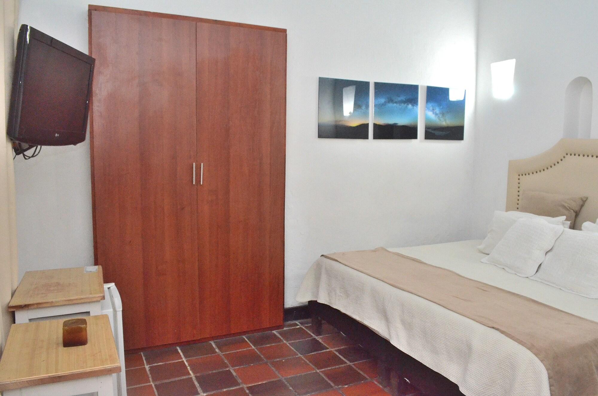 Hotel Puertas De Cartagena Buitenkant foto